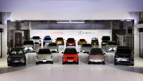 Η ηλεκτρική αντεπίθεση της Toyota