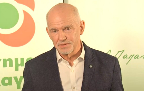 ΚΙΝΑΛ – Αναμενόμενη η απόφαση Λοβέρδου να στηρίξει Ανδρουλάκη, σχολίασε η πλευρά Γ. Παπανδρέου