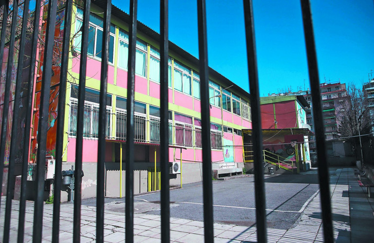 Κοροναϊός – Δεκάδες κρούσματα σε μαθητές μετά από σχολικές εκδρομές – Μέτρα προστασίας ζητά η ΟΛΜΕ