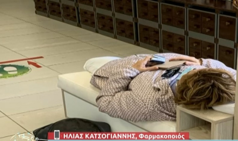 Σοκ – Γυναίκα με κοροναϊό λιποθυμάει μέσα στο φαρμακείο