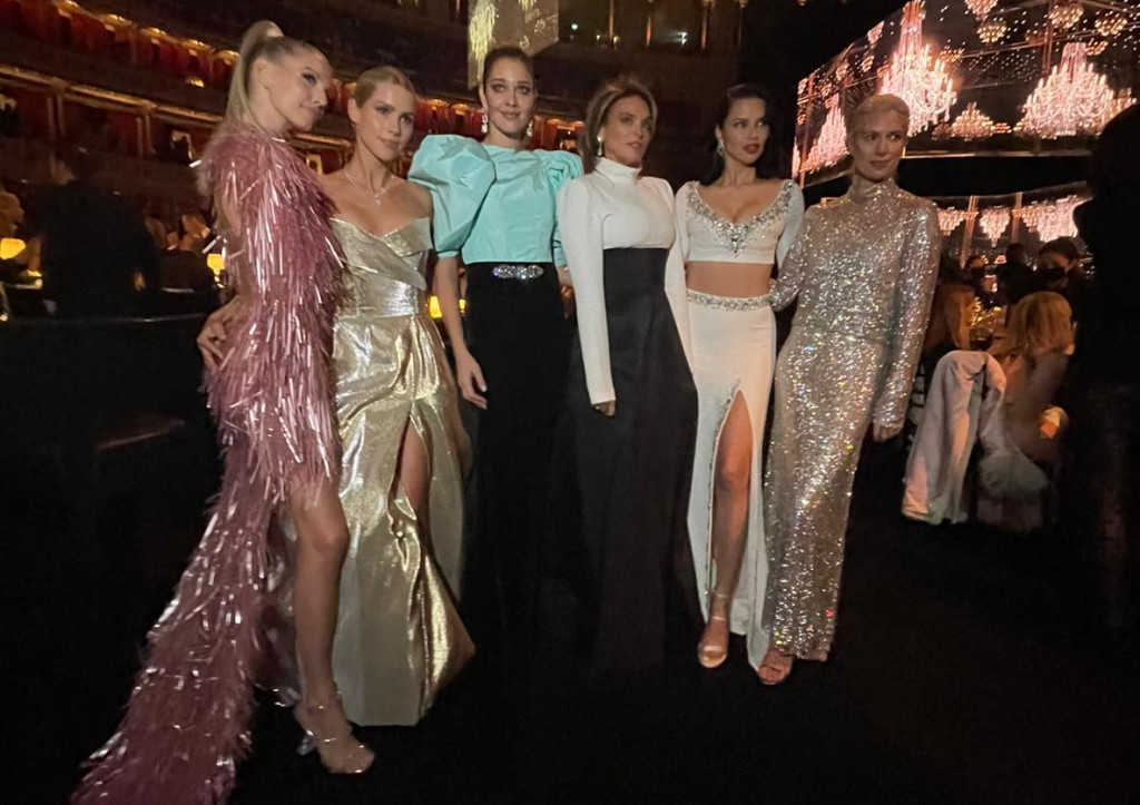 Σίλια Κριθαριώτη – H αδιαμφισβήτητη βασίλισσα του κόκκινου χαλιού στα British Fashion Awards 2021