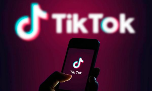 TikTok - Ξεκινά υπηρεσία διανομής φαγητού - Τι πρέπει να γνωρίζουμε