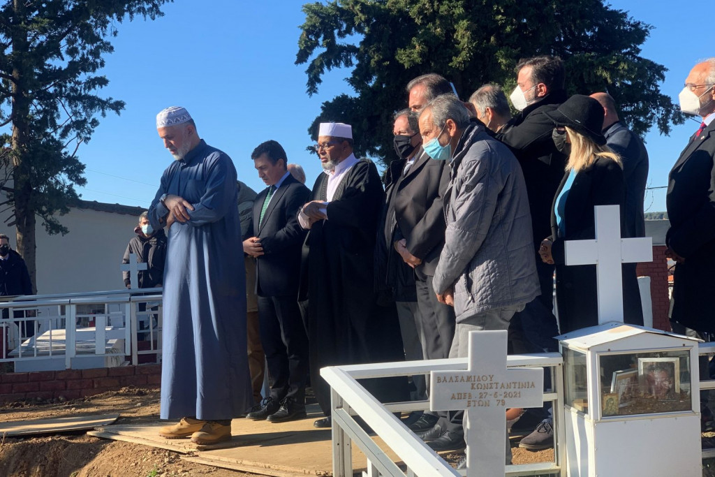 Χαλκιδική – Επανατάφησαν τα οστά 201 μουσουλμάνων, παλαιών κατοίκων των Σημάντρων