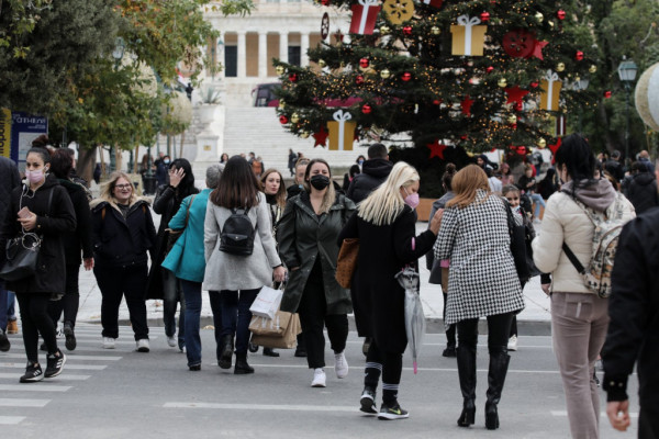 Κοροναϊός – Πάνω από 2.500 κρούσματα σε Αττική και Θεσσαλονίκη – Οι πέντε περιοχές με τριψήφιο αριθμό κρουσμάτων
