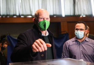 Διευκρινίσεις Παπανδρέου μετά τη «βόμβα» – «Δεν μίλησα εγώ για νοθεία»