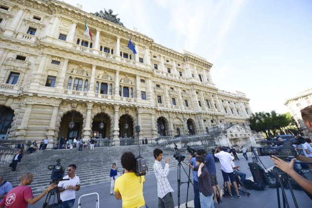 Ιταλία – Δικαιώθηκε πατέρας που δεν ήθελε να δίνει μηνιάτικο στην… 39χρονη κόρη του