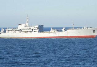 Στενό του Κερτς – Αλλαξε πορεία το ουκρανικό πλοίο που κατευθυνόταν σε ρωσικά ύδατα