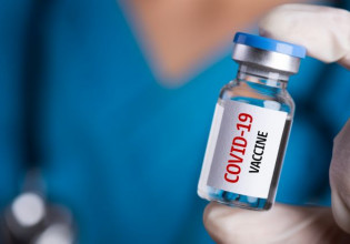 Εμβόλια – Συνεδριάζει η Επιτροπή για τρίτη δόση πριν το εξάμηνο – Από πότε θα ισχύσει η απόφαση