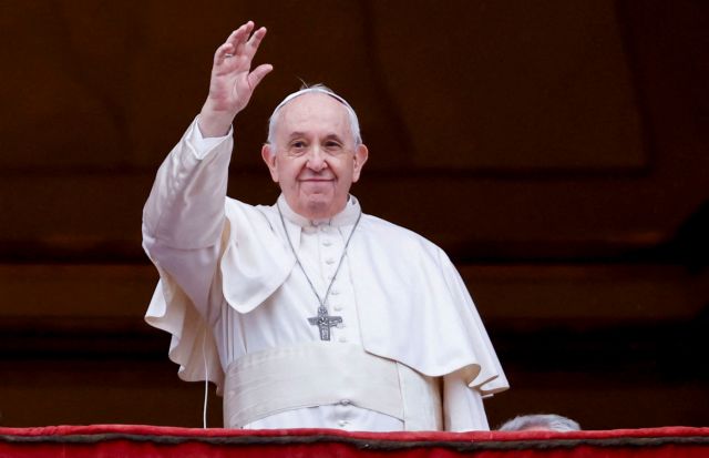 Παρουσιάστρια δελτίου ειδήσεων... «πέθανε» τον Πάπα Φραγκίσκο