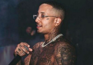 Προσαγωγή του τράπερ Light – Στην κατοχή του όπλα, τσεκούρι και… φάρος της αστυνομίας