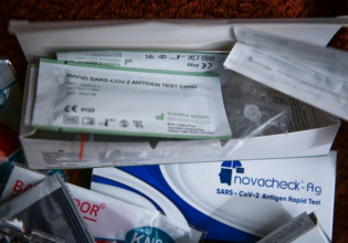 Τεστ κοροναϊού – Πότε απαιτείται rapid και πότε PCR – «Οδηγός» για εμβολιασμένους και ανεμβολίαστους