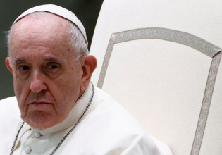 Πάπας Φραγκίσκος – Συνάντηση με πρόσφυγες και προσευχή πριν αναχωρήσει για Κύπρο