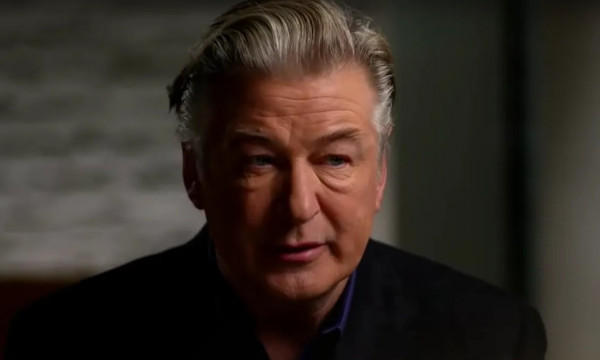 Άλεκ Μπάλντουιν – Ένταλμα έρευνας για το κινητό τηλέφωνο του ηθοποιού