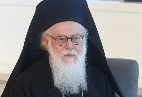 Μήνυμα αρχιεπισκόπου Αλβανίας – «Ήρεμη αντοχή – Δεν είμαστε μόνοι»