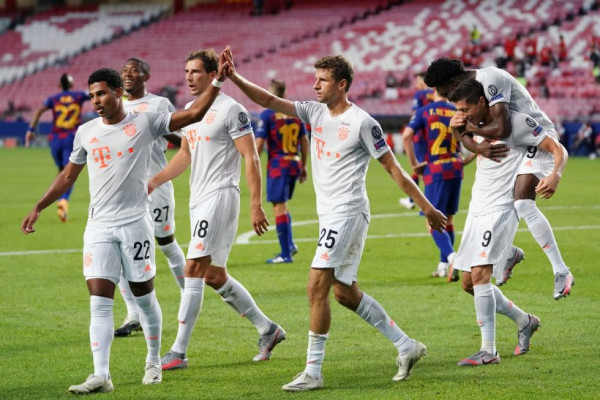 Μπάγερν Μονάχου – Μπαρτσελόνα την Τετάρτη 8 Δεκεμβρίου στο MEGΑ