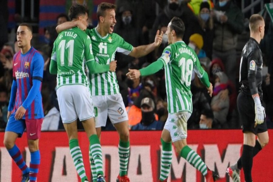 Η Μπέτις «ξέρανε» την Μπαρτσελόνα στο Καμπ Νου (0-1)