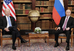 Μπάιντεν – Θα συζητήσω με τον Πούτιν για την Ουκρανία