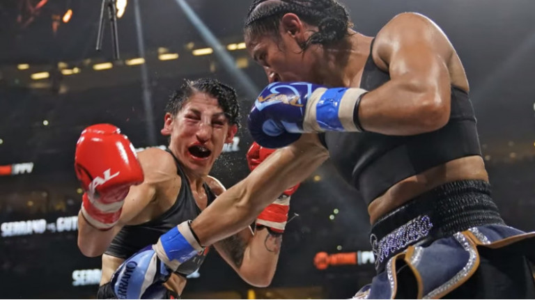 Γυναίκα πυγμάχος έφαγε τόσο ξύλο σε αγώνα που δεν την αναγνώριζαν