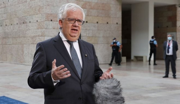Πορτογαλία – Ο υπουργός Εσωτερικών παραιτήθηκε, έπειτα από ένα θανατηφόρο δυστύχημα που προκάλεσε ο οδηγός του
