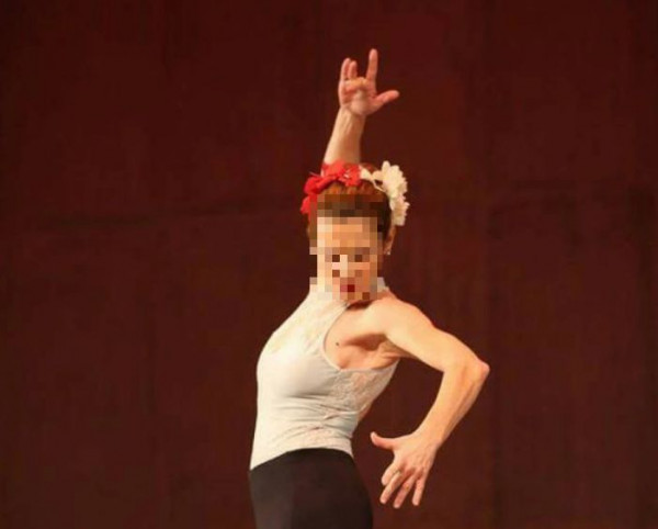 «Υποβιβάζουν τους ανθρώπους σε ζώα» – Το… μήνυμα της δασκάλας χορού στον γυμνασιάρχη που άρπαξαν οι «Θεματοφύλακες»