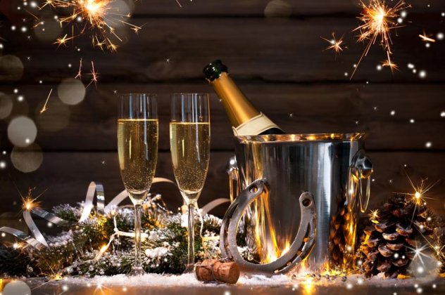 Νέα μέτρα – Απαγορεύονται και τα οργανωμένα πάρτι την παραμονή της Πρωτοχρονιάς