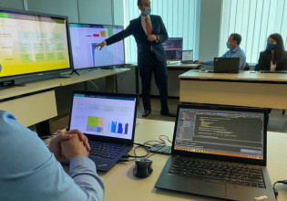 Εργαζόμενοι ΕΦΚΑ – Στρατιωτικός νόμος από Χατζηδάκη, χρωστάει άδειες από το 2020