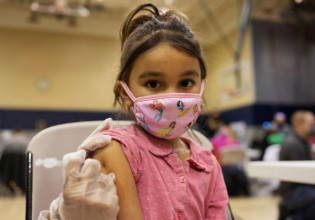 Θεμιστοκλέους – Στις 15 Δεκεμβρίου ξεκινούν τα εμβόλια για τα παιδιά 5-11 ετών