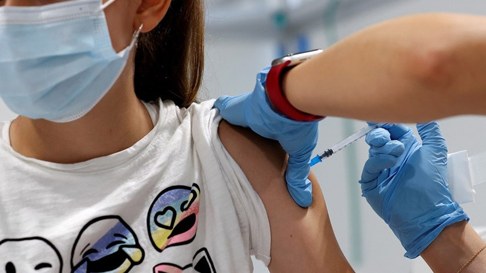 Οικονόμου - Κινητές μονάδες σε νησιά για τον εμβολιασμό παιδιών 5-11 ετών - Ανοίγει αύριο η πλατφόρμα