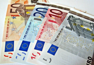 Ερχονται «φοροανάσες» αξίας 2 δισ. ευρώ