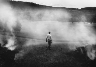 Εικόνες από πυρκαγιές έδωσαν στη Σάλι Μαν βραβείο «Καλύτερης Φωτογραφίας του 2021»