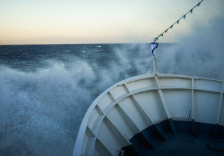 Απαγορευτικό απόπλου από Πειραιά Ραφήνα και Λαύριο – Τα 9 μποφόρ φτάνουν οι άνεμοι στο Αιγαίο