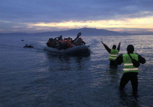 KKE για τα ναυάγια σε Πάρο και Αντικύθηρα – Πόσοι ακόμα νεκροί πρόσφυγες στο Αιγαίο;