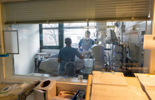 Γερμανία – Πρώτος θάνατος από την μετάλλαξη Όμικρον