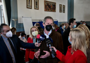 Παπανδρέου «δείχνει» για πρόεδρο της ΚΟ του ΚΙΝΑΛ ο Γερουλάνος