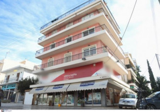 Δολοφονία στη Γλυφάδα – Σκότωσε τον σύντροφο της μητέρας του και παραδόθηκε