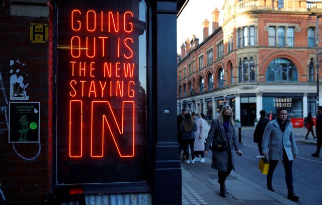 Άντονι Φάουτσι – Οι οδηγίες του για τα ταξίδια – Τι πρέπει να προσέξουν με την παραλλαγή Όμικρον