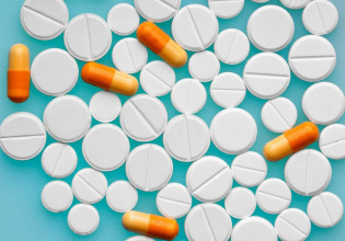 ΗΠΑ – Χιλιάδες έφηβοι πεθαίνουν από ναρκωτικά που αγόρασαν στα social media