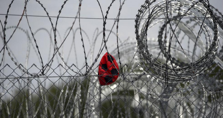 Προσφυγικό – Σχεδόν αδύνατο το άσυλο για τους πρόσφυγες – Καταγγελίες για αστυνομική βία