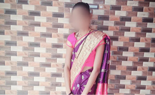 Ινδία – Έφηβος αποκεφάλισε την έγκυο αδερφή του με δρεπάνι επειδή δεν ενέκρινε τον γάμο της