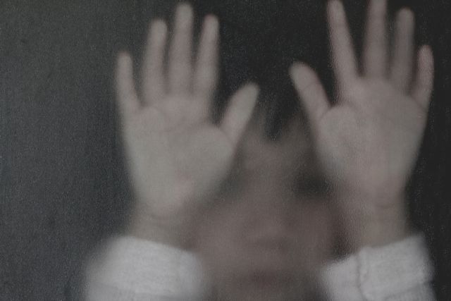 Κακοποίηση – Εισαγγελική έρευνα σε ορφανοτροφείο της Αθήνας για εμπορία βρεφών και σεξουαλική κακοποίηση παιδιών