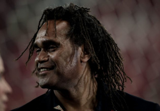 Οι ευχές του Ολυμπιακού στον Καρεμπέ