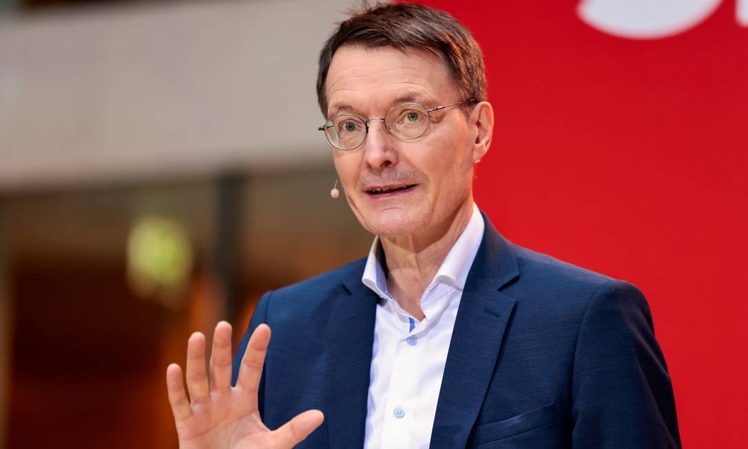 Γερμανία - Σοκάρει ο νέος υπουργός Υγείας - Υπάρχει «σημαντική έλλειψη» εμβολίων