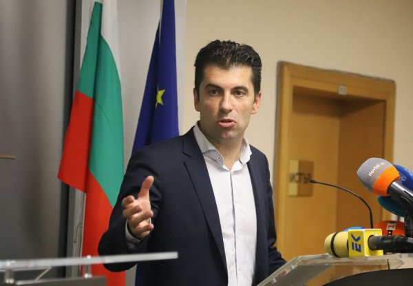 Βουλγαρία – Αλλαγή πλεύσης από τον νέο πρωθυπουργό έναντι της Β. Μακεδονίας