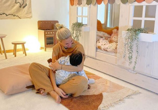 Χριστίνα Κοντοβά – Δείτε το χριστουγεννιάτικο δένδρο που στόλισαν με την μικρή Ada