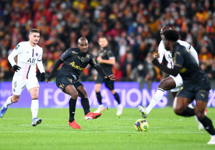 Γλύτωσε την ήττα στις καθυστερήσεις η Παρί (1-1)