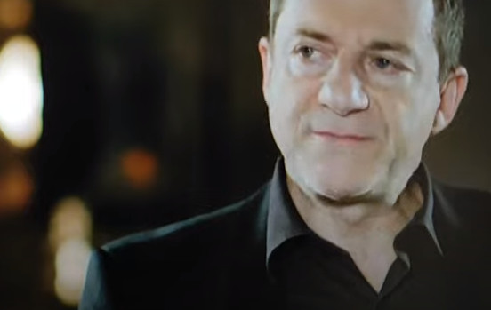 Δημήτρης Λιγνάδης – Σάλος με την εμφάνιση του στην εκπομπή του Ρουβά – Τι απαντά ο ΣΚΑΪ