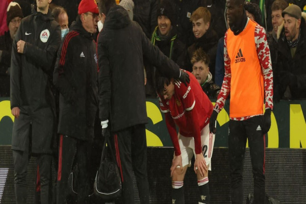 Γιουνάιτεντ – Ο Λίντελοφ είχε θέμα με την αναπνοή του για πάνω από δέκα λεπτά