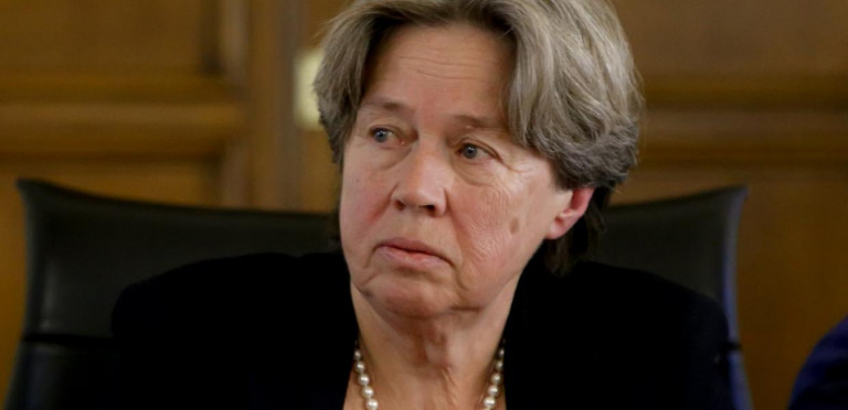 Αθηνά Λινού – Διαφωνία για το πρόστιμο των 100 ευρώ σε ανεμβολίαστους – Οι 2 λόγοι