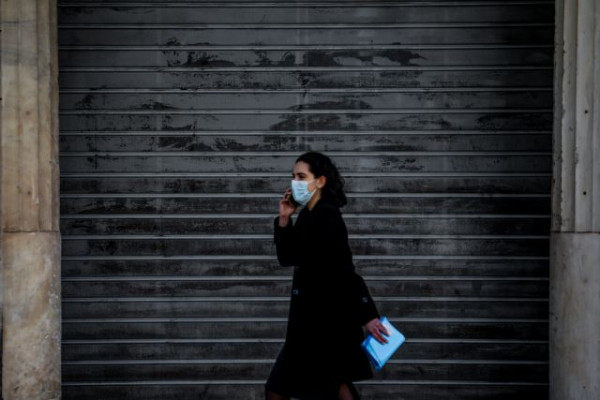 Νέα μέτρα – Επανέρχονται τα πρόστιμα για μη χρήση μάσκας και στους εξωτερικούς χώρους -Τι προβλέπεται