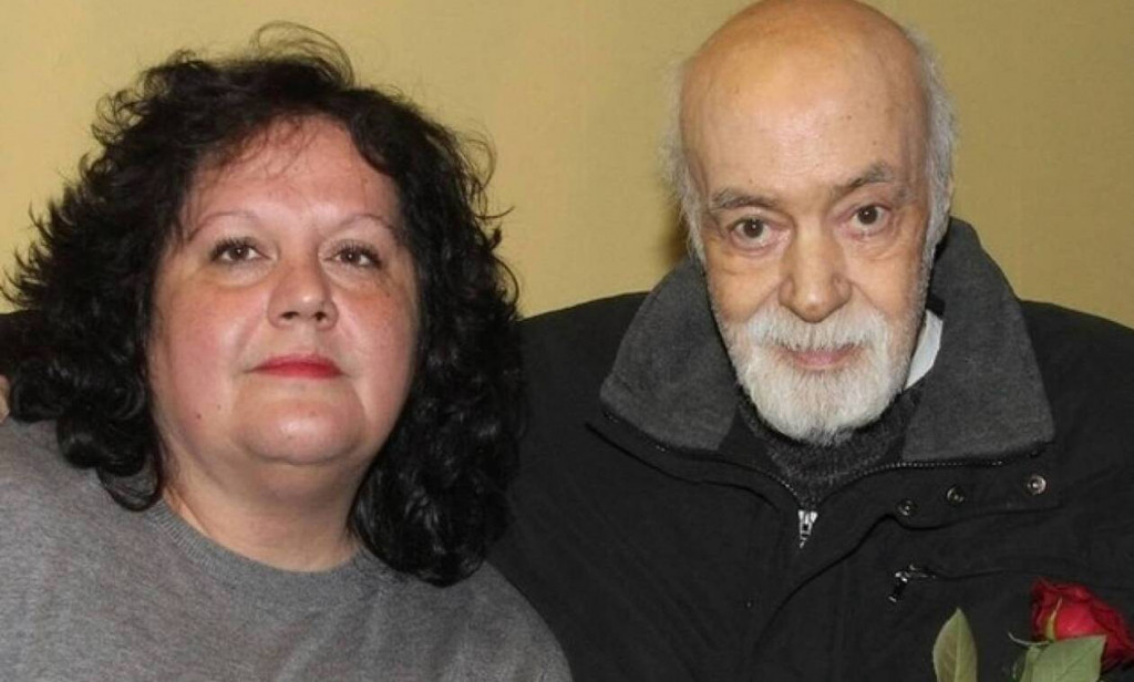 Στο νοσοκομείο η Μαίρη Μπάρκουλη – «Με πιάνει το παράπονο και όλο κλαίω»